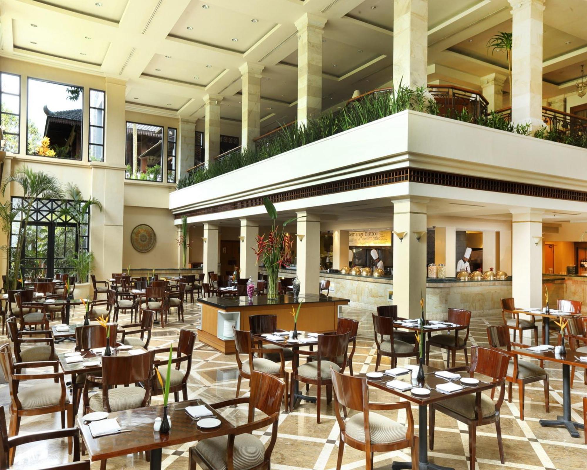 Hyatt Regency Yogyakarta Hotel Слеман Екстериор снимка The lobby